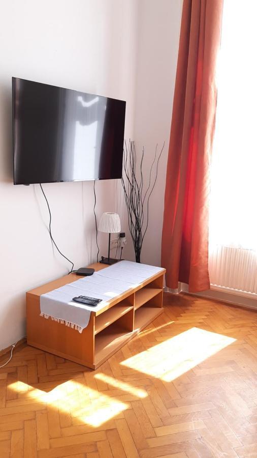 Citypark Classic Downtown Apartment Будапеща Екстериор снимка