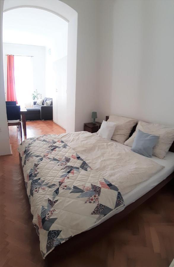 Citypark Classic Downtown Apartment Будапеща Екстериор снимка